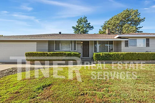 7400 Mooncrest Way Photo 1