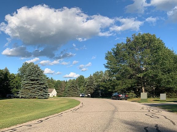 4th image of 8458 Valley Forge Dr