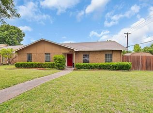 3413 Scott Dr, Rowlett, TX 75088