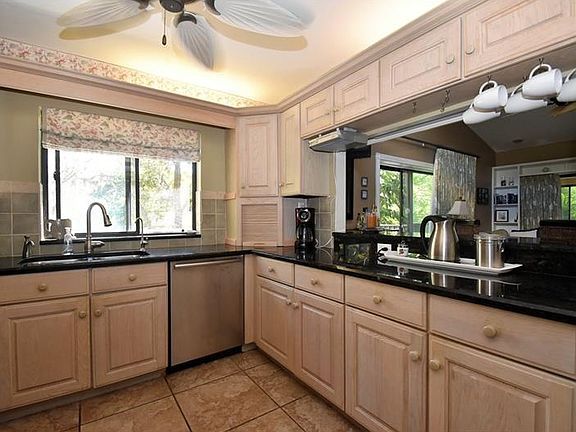 5th image of 1611 Clower Creek Dr APT 236