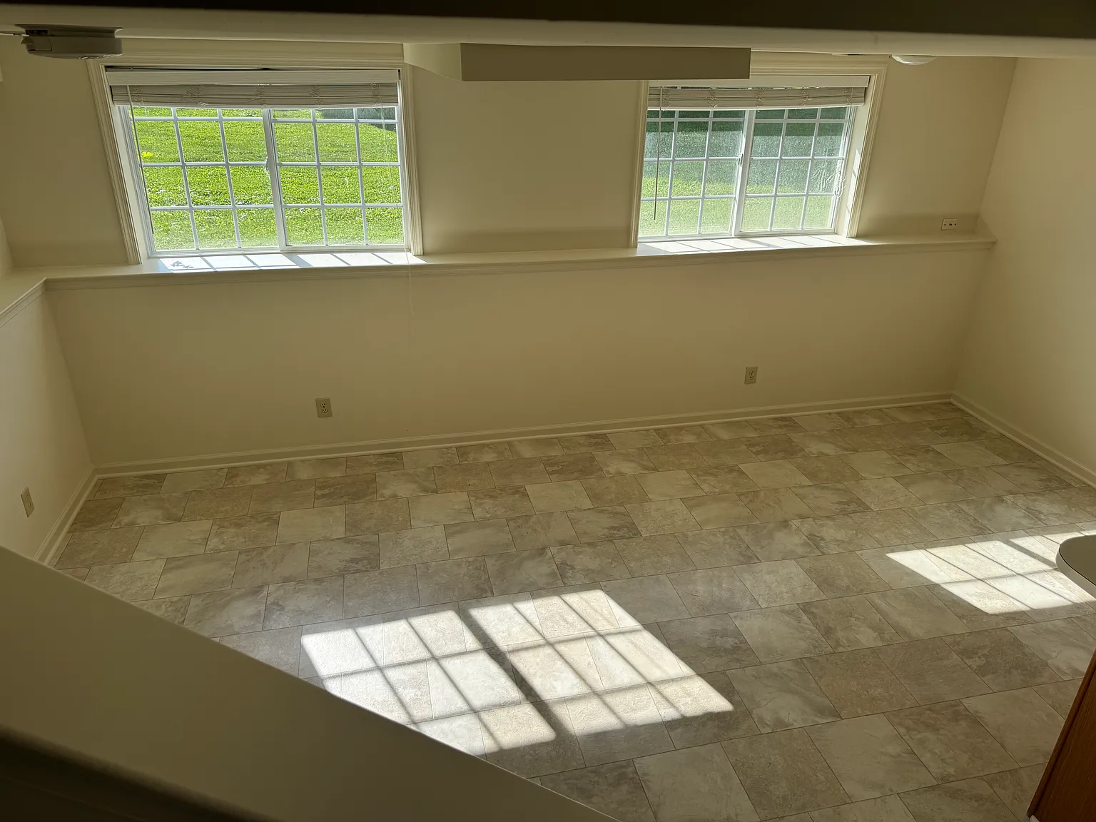 2 bed, $1,650 — Photo 4