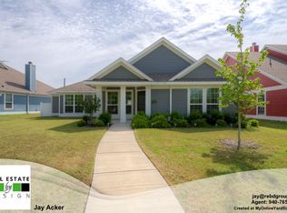 2216 Dr Sanders Rd, Aubrey, TX 76227