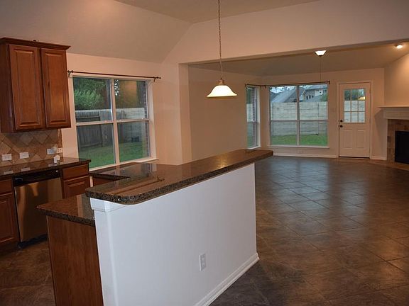 5th image of 30311 Emerson Creek Dr