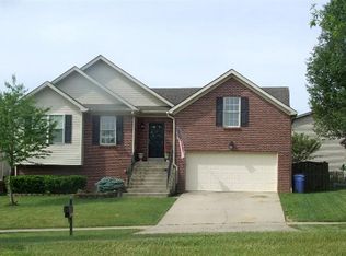 3228 Polo Club Blvd, Lexington, KY 40509