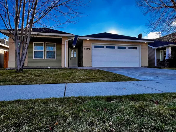 9595 W Stonewood Dr, Boise, ID 83709
