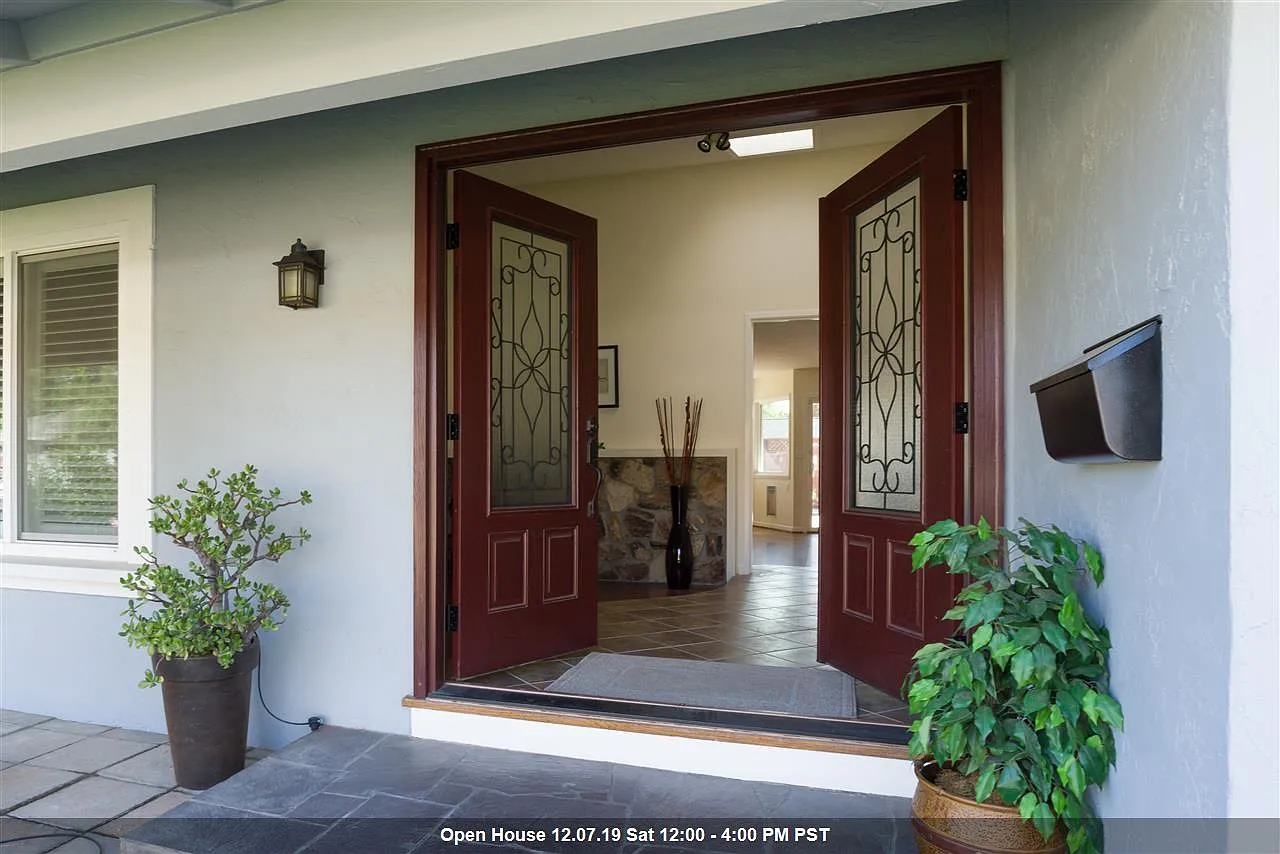 1455 Hudson Way photo 1