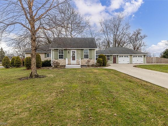 2nd image of 2648 Warner Rd