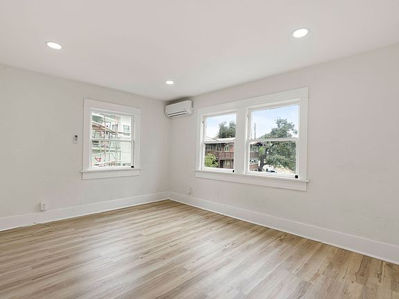 2nd image of 2438 Echo Park Ave #3
