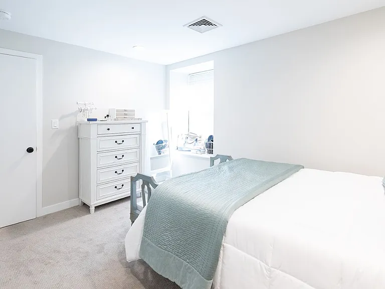 1661-1663 Washington St #102 — Photo 3