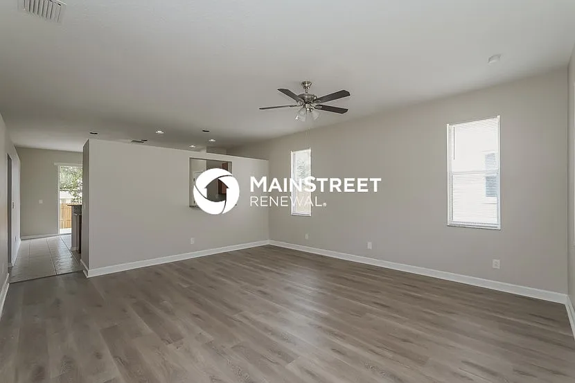 610 Wave Crest Circle — Photo 4
