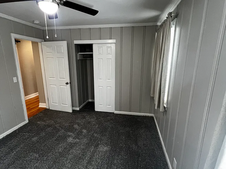 913 Potter Ln — Photo 8