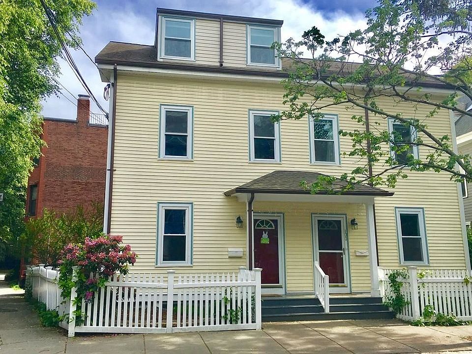 1st image of 98 Brook St #98