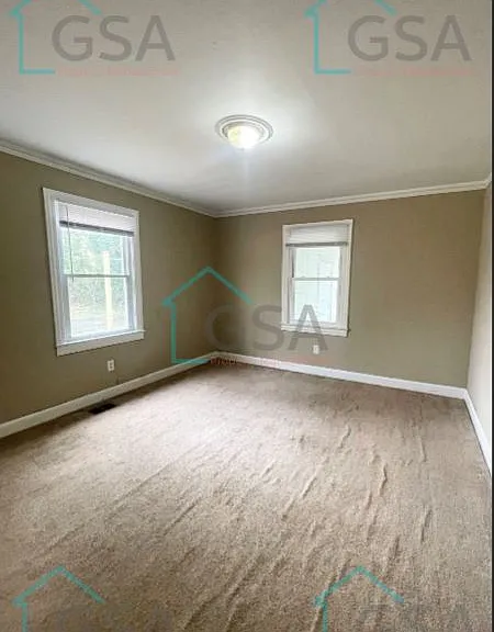 11 Waco St — Photo 12