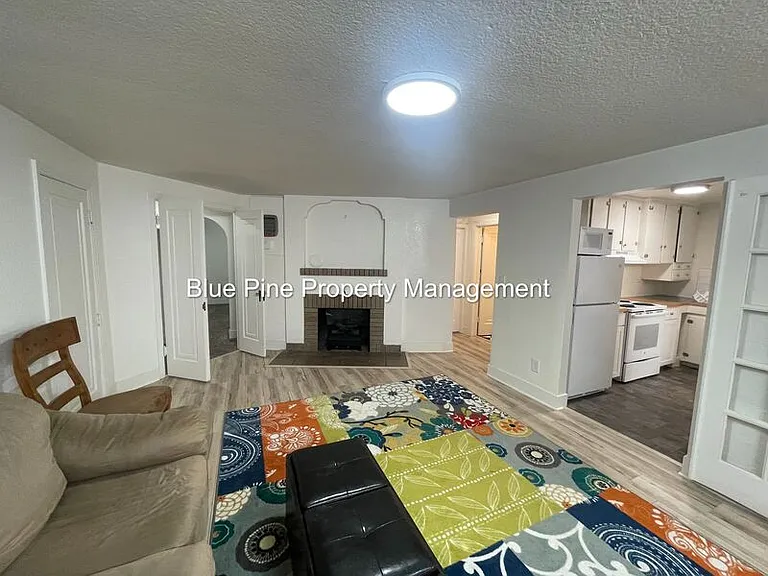 1247 S Emerson Ave #9 — Photo 6