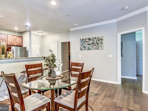 5th image of 11397 Aristotle Dr #11-309