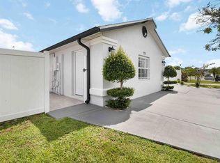 203 Pelican Ct, Kissimmee, FL 34743