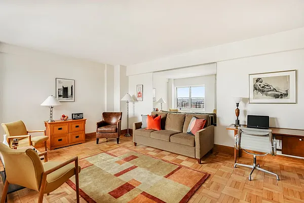 Sold by Compass | media 11