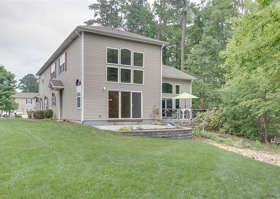 1st image of 1400 Pandoria Ct