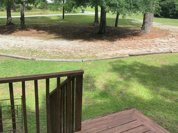 1084 Parks Rd, Lincolnton, GA 30817