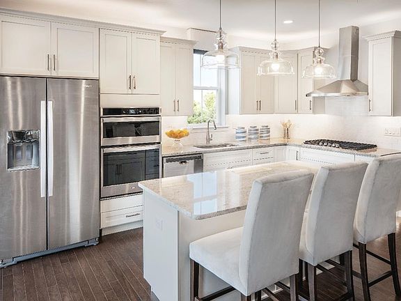 The Lynford II kitchen includes a large center island