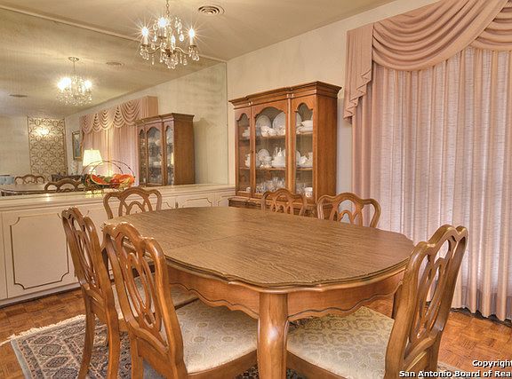 4th image of 1114 Mount Eden Dr
