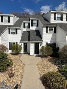 47 Berrington Rd, Leominster, MA, 01453
