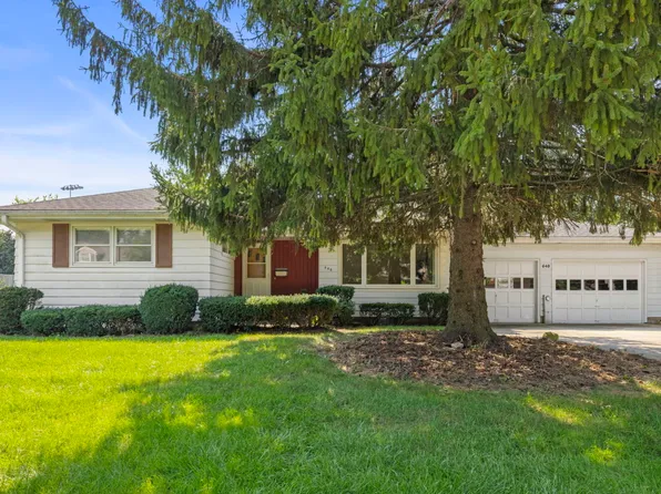 640 North Ave, Batavia, IL 60510