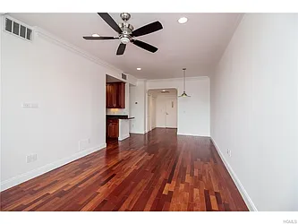 Sold by Space Marketing Shop