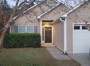 2017 Willow Creek Ln, Leland, NC 28451