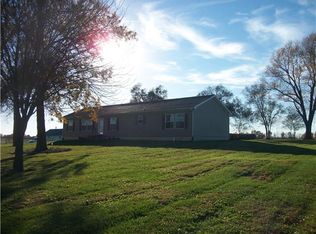 27814 S Belle Plain Rd, Harrisonville, MO 64701