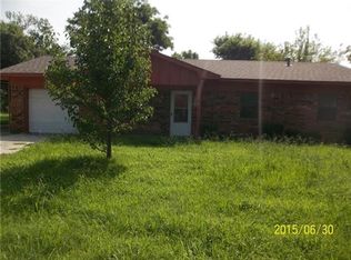 206 S 9th St, Davis, OK 73030
