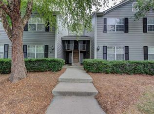 812D Ashebrook Dr, Greensboro, NC 27409