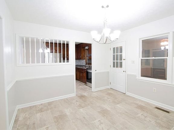4th image of 3609 Julep Dr