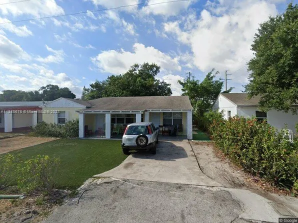 173 W 18th St, Riviera Beach, FL 33404