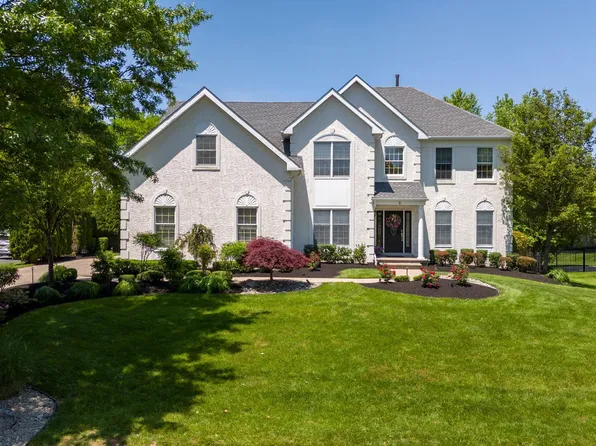 117 Oakmont Dr, Moorestown, NJ 08057