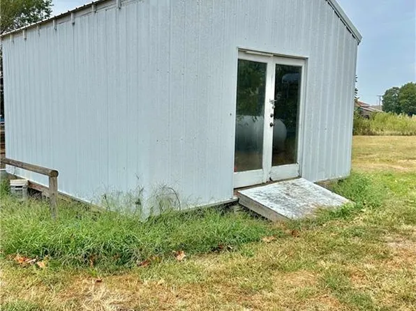 597 W 3rd St, Schell City, MO 64783