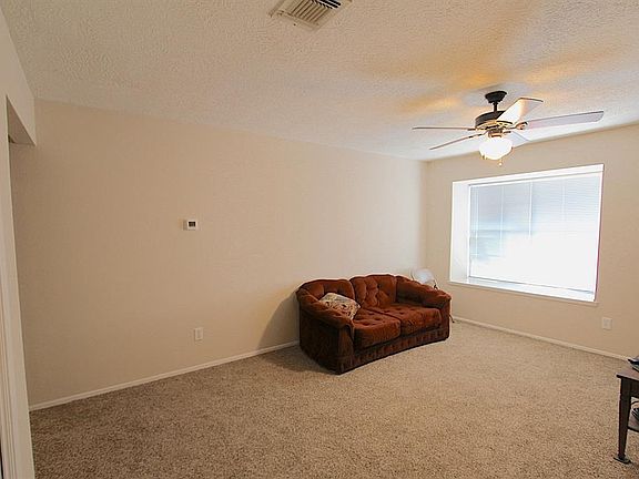 5th image of 3734 Laura Leigh Ln