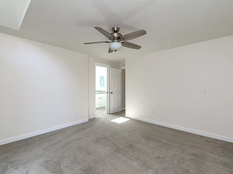 7905 38th Street Ct W — Photo 31