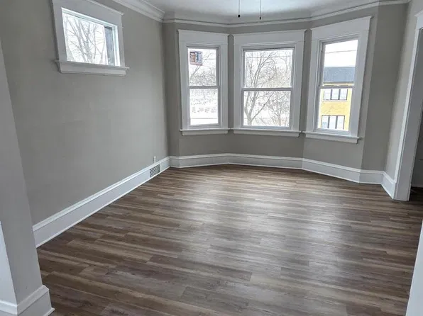 1212 W Chambers STREET, Milwaukee, WI 53206