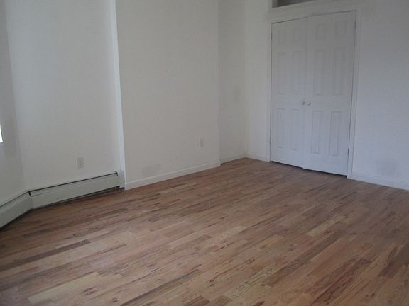 5th image of 194 Vernon Ave APT 1