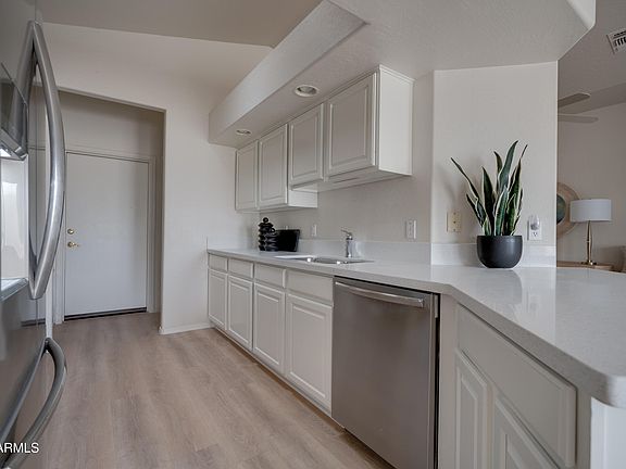 5th image of 320 S 70TH Street #8