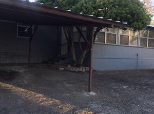 101 Loyal Valley Rd, Kerrville, TX 78028