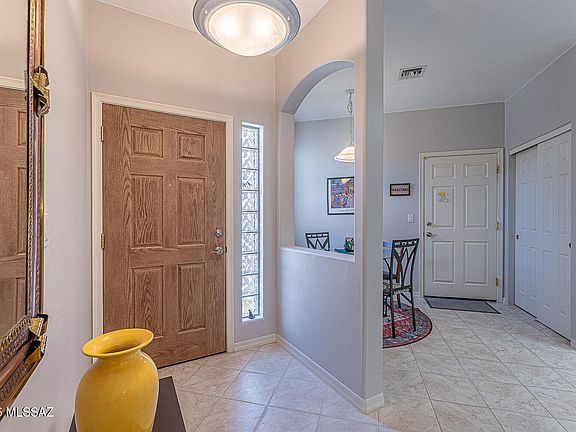5th image of 449 W Elkhorn Ct