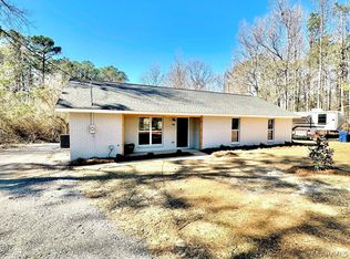 94 Roscoe Lee Cir, Wetumpka, AL 36092