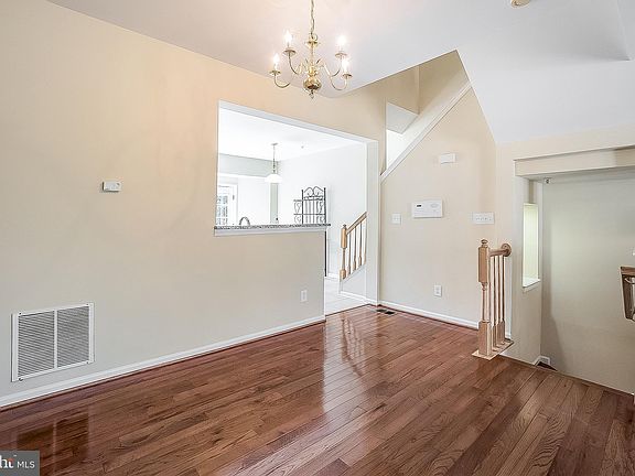 5th image of 4151 Cressida Pl