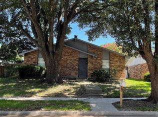 6338 Green Valley Dr, Garland, TX