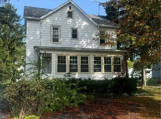 8527 East Ave, Gasport, NY 14067