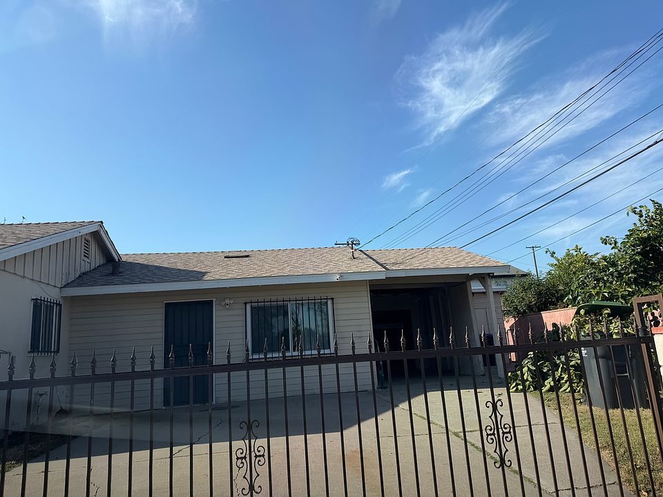 1st image of 921 W Russell Ave #B