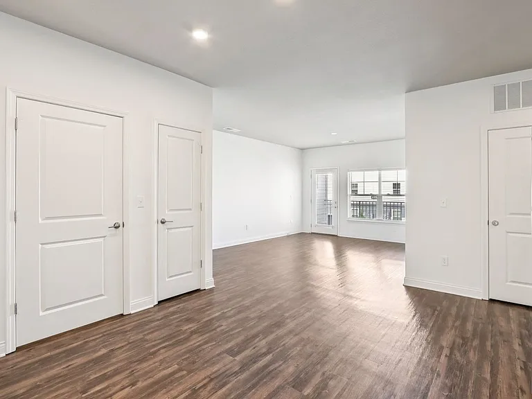 Precedent Flats | Specials Available — Photo 81