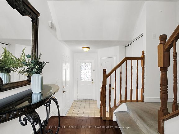 3rd image of 24 Crampton Dr